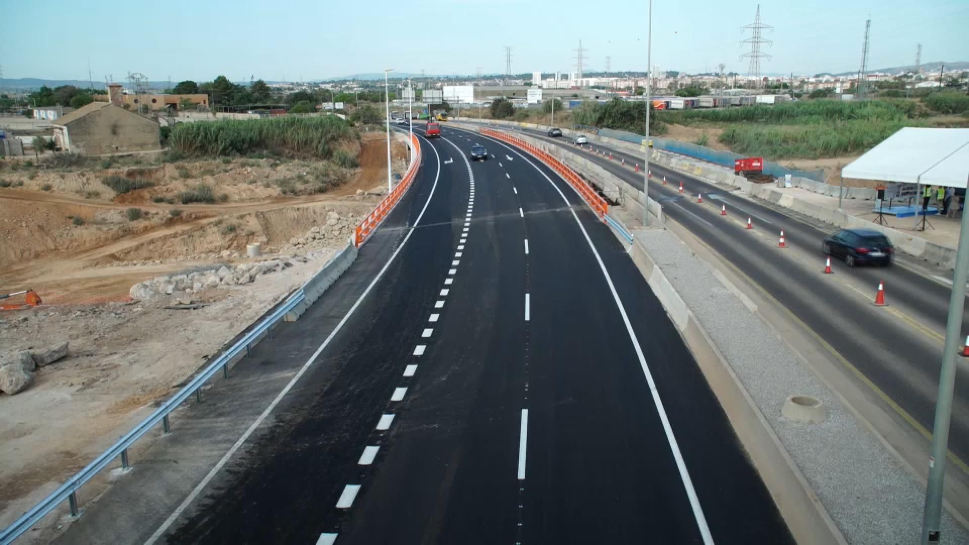 Una de les autovies reconstruida després de la dana Vista de l'autovia de Torrent