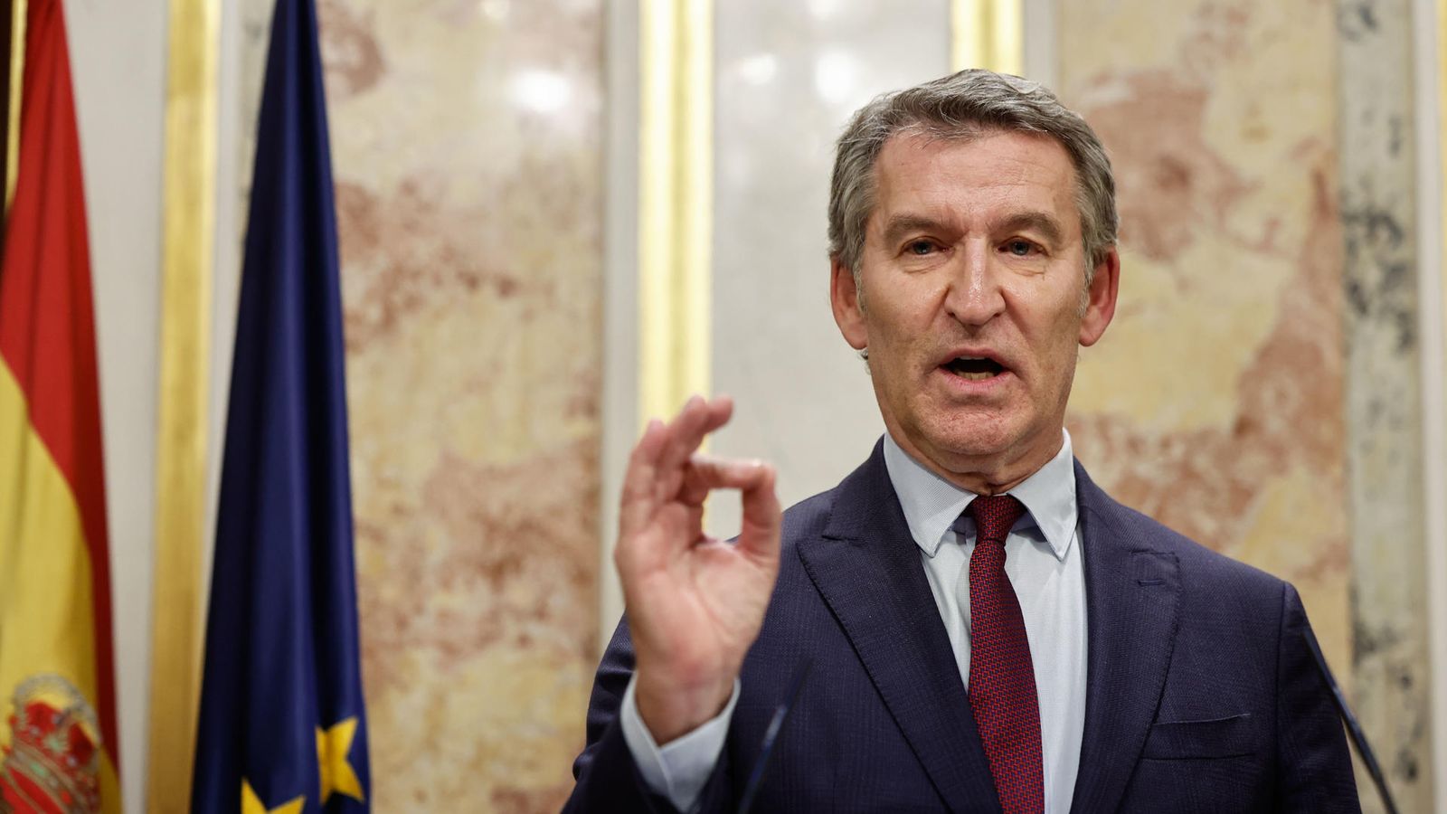 El president del PP compareix davant els mitjans de comunicació al Congrés este dimecres