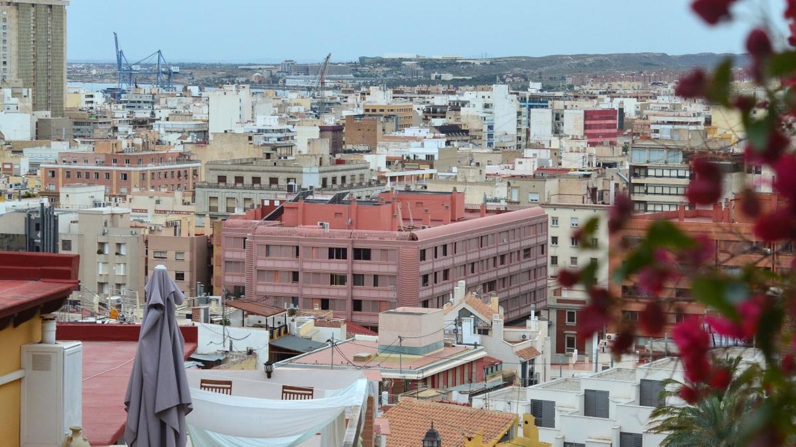 L'impost a grans propietaris que tinguen molts habitatges buits és una de les grans novetats fiscals que impulsarà el Consell