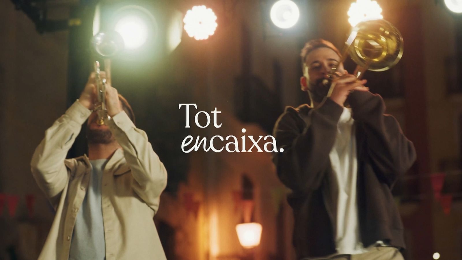 Campanya de col·laboració entre La Fúmiga i Caixa Popular