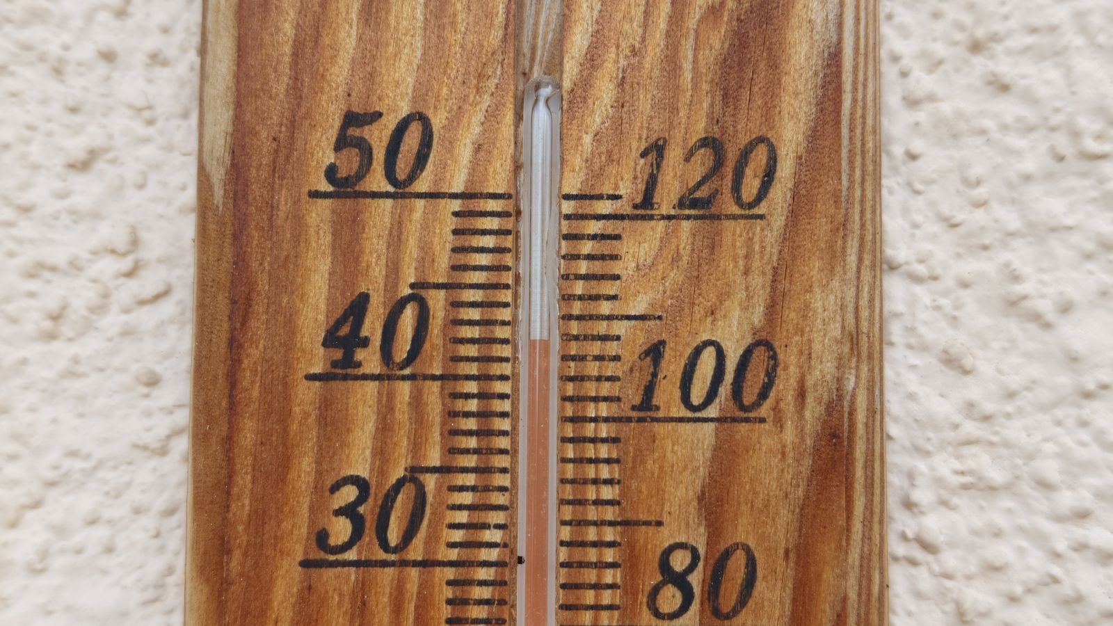 Els termòmetres superant els 40 graus a l'Olleria, a la Vall d'Albaida