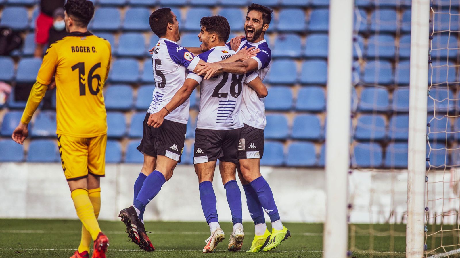 Els jugadors de l'Hèrcules celebren el gol de la victòria