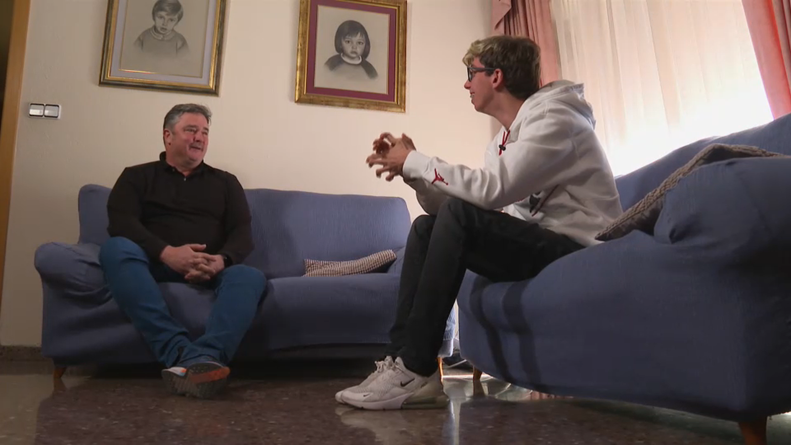 Martín parla amb son pare