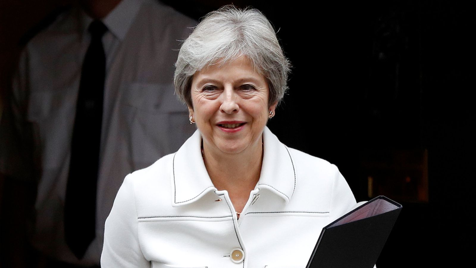 Theresa May es dirigeix al parlament britànic