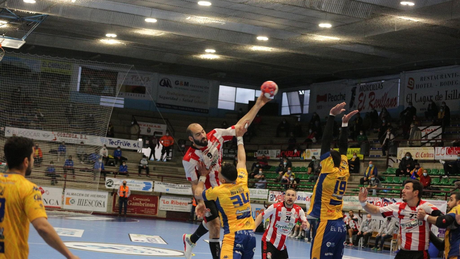 Una victòria que val per eixir dels llocs de descens.