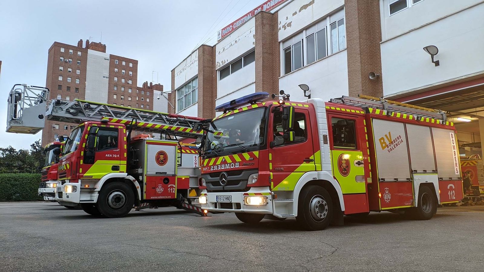 Imatge d’arxiu de camions del Cos Municipal de Bombers de València
