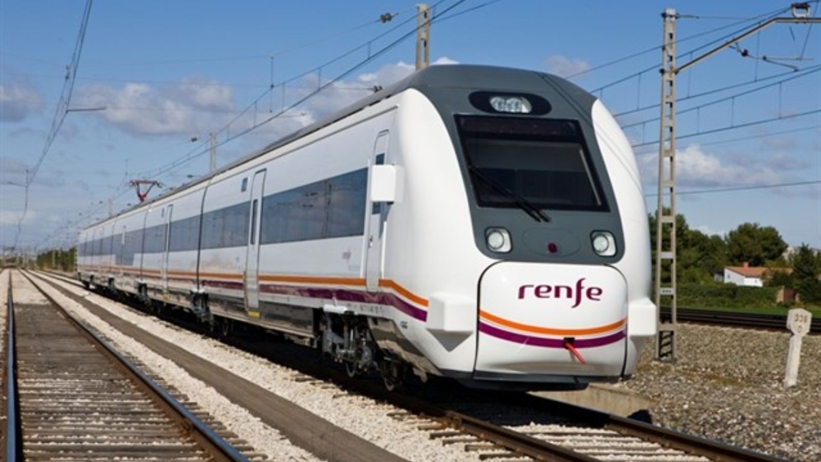 Renfe cancel·la 18 trens a la Comunitat Valenciana per la vaga de trens