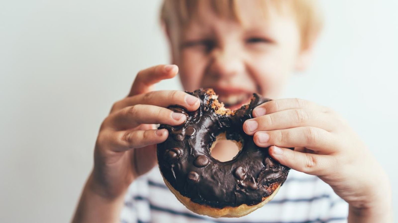Els aliments amb un màrqueting dirigit a xiquets o adolescents són, en la gran majoria, no recomanables des del punt de vista nutricional