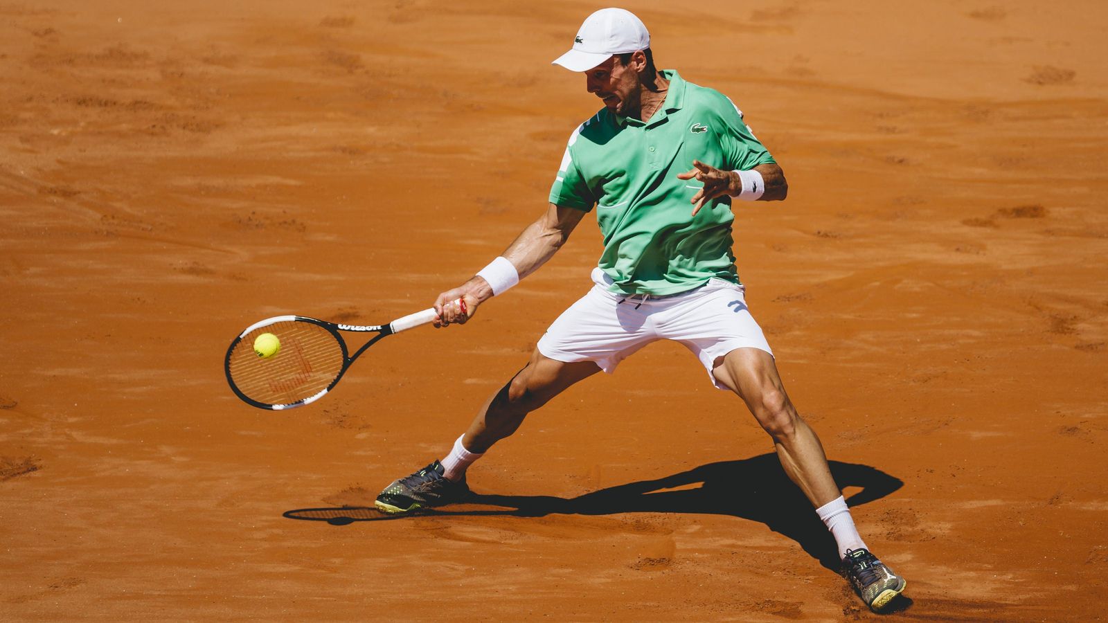 Roberto Bautista passa a semifinals de Kitzbühel