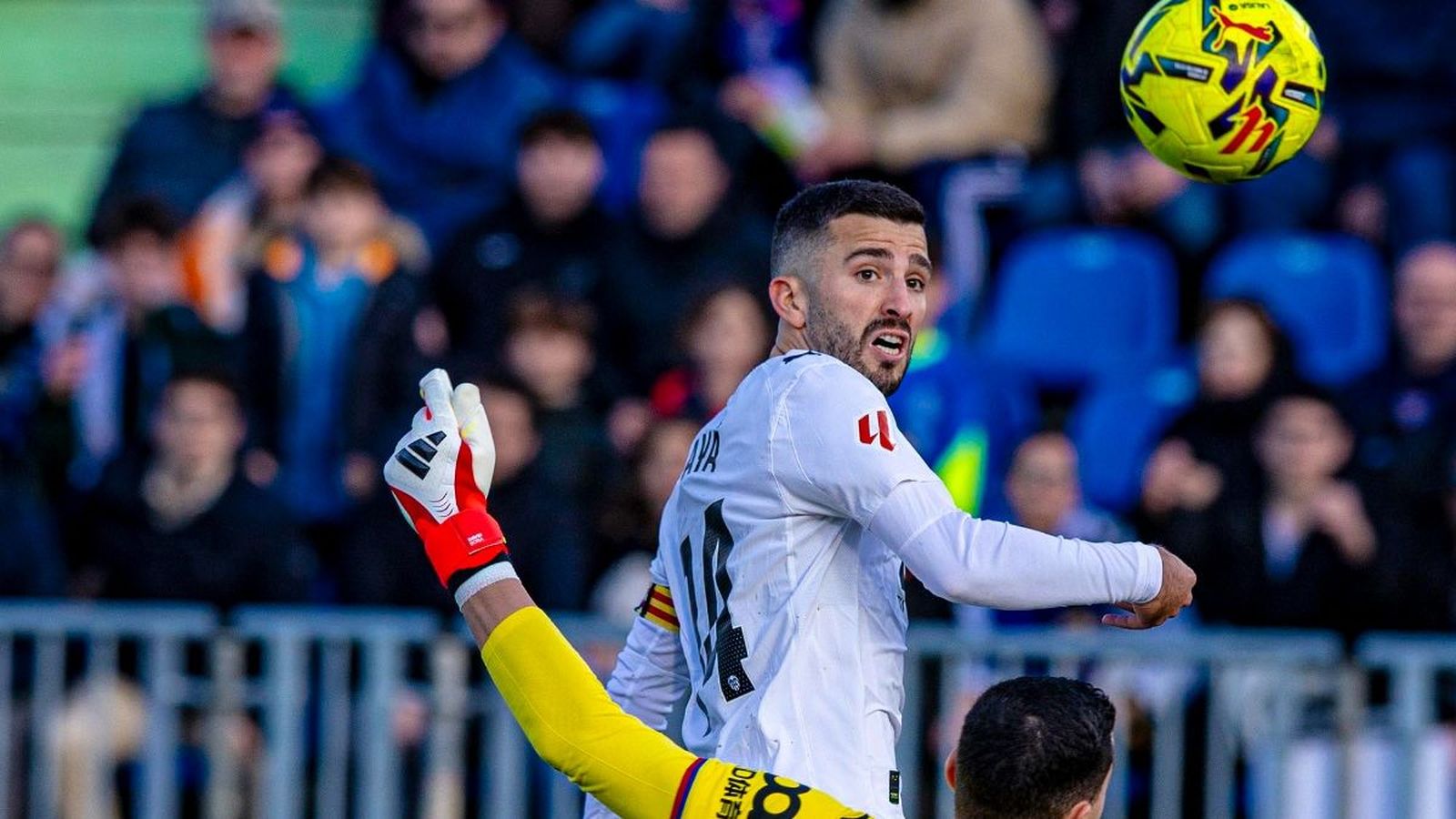 Gayà anota el gol del València