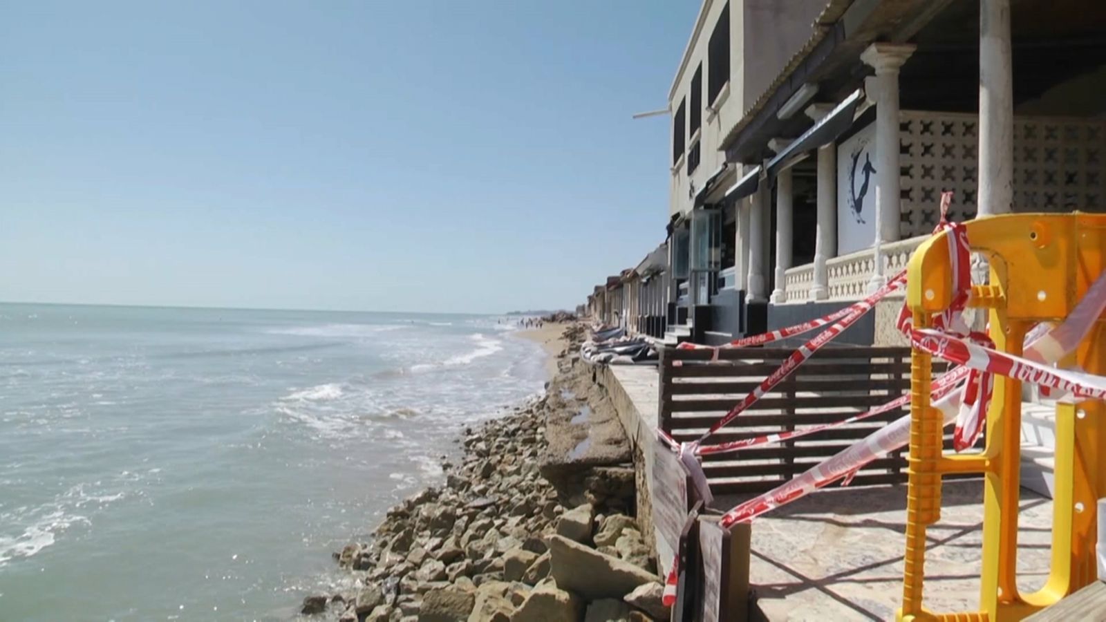 Les empreses d’hostaleria i establiments hotelers s'esforcen per reobrir i condicionar els seus negocis