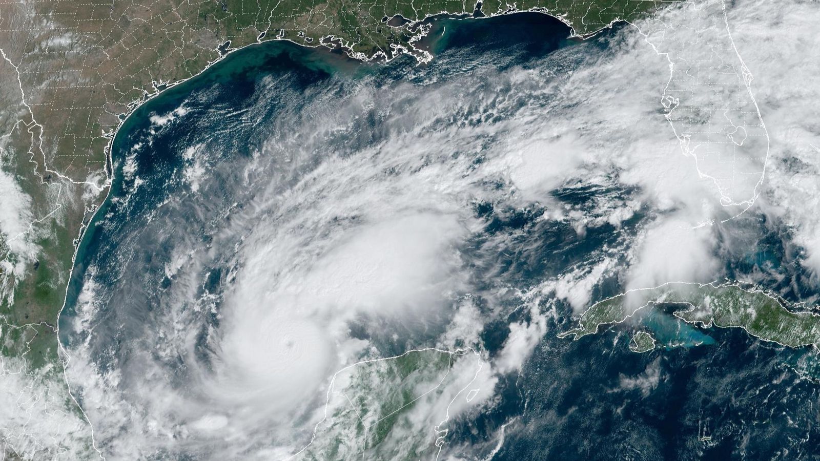 Una imatge de satèl·lit mostra l'huracà Milton en el Golf de Mèxic en direcció a Florida