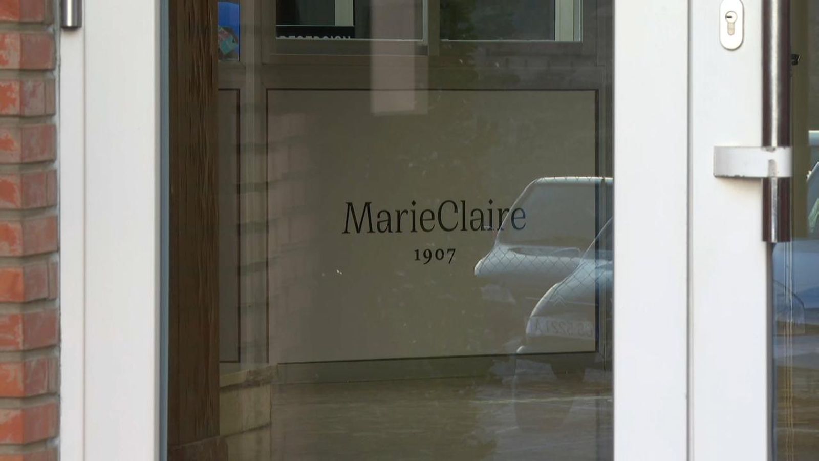 Rètol de la fàbrica de Marie Claire a Vilafranca