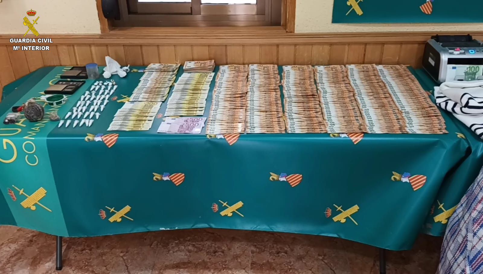 Diners en metàl·lic requisats en l'operatiu