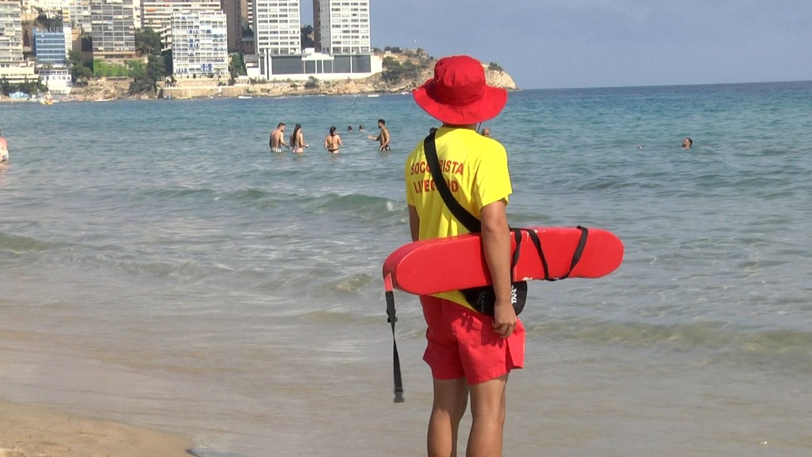 Comença la temporada de bany a les platges
