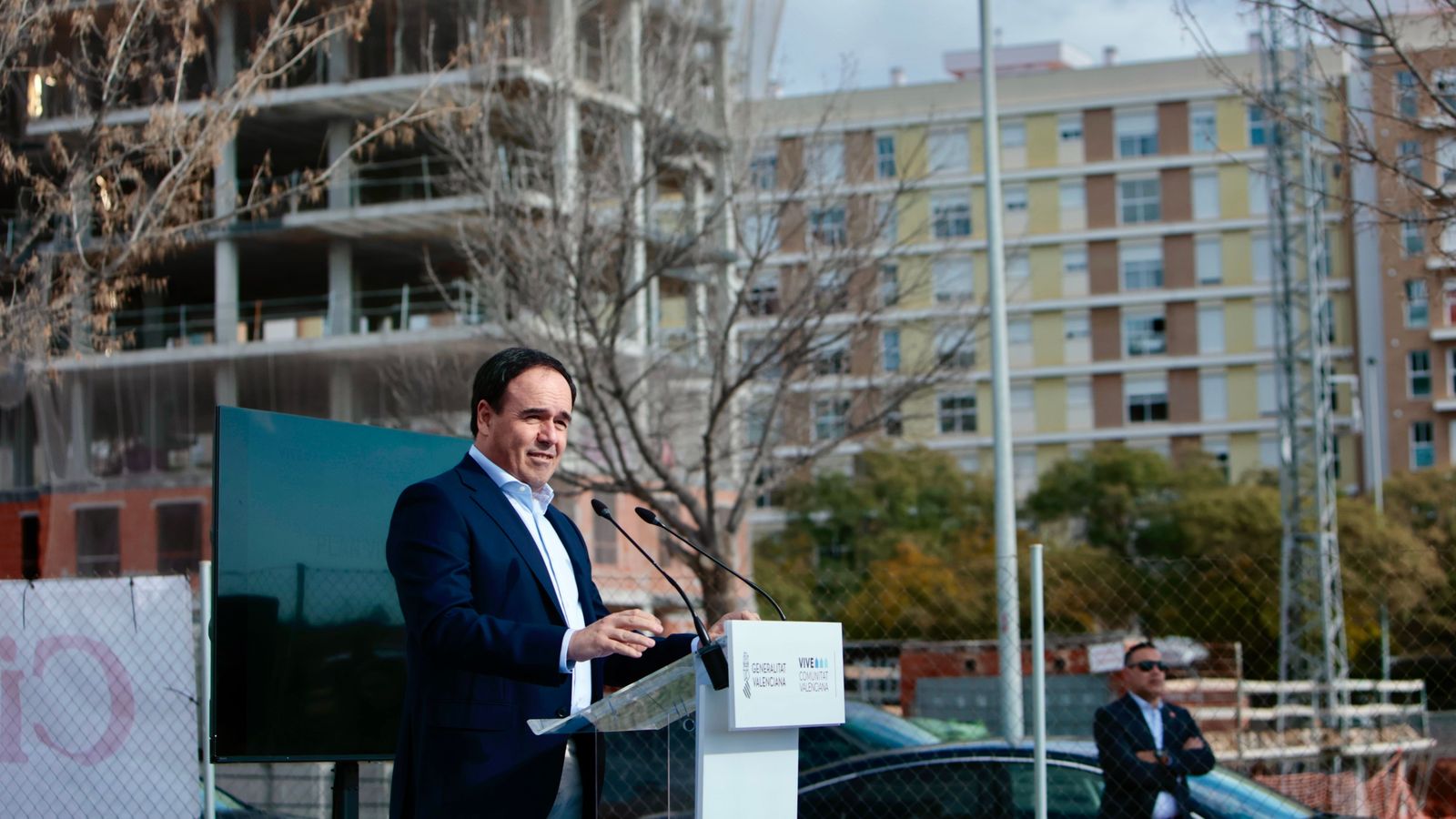 El president de la Generalitat durant la presentació de les noves promocions d'habitatge del Pla Viu, el passat 17 de febrer a Castelló
