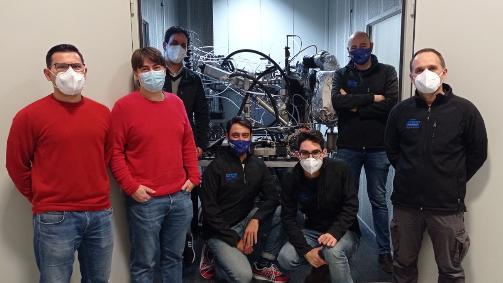 L'equip de motors tèrmics de la UPV disposa d'un prototip del CAU en un dels bancs de proves dels seus laboratoris