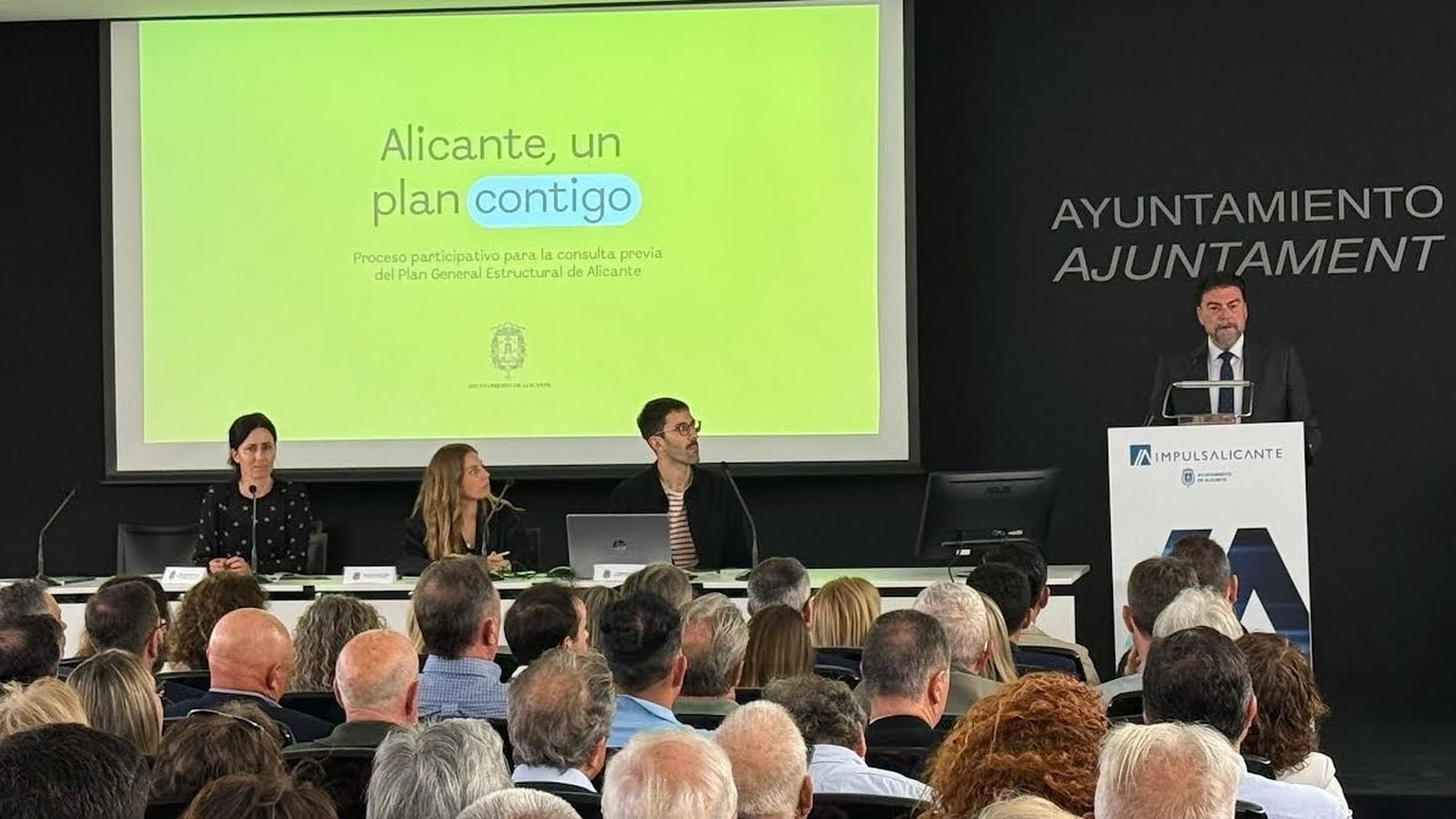 Presentació de l'esborrany del pla general estructural d'Alacan