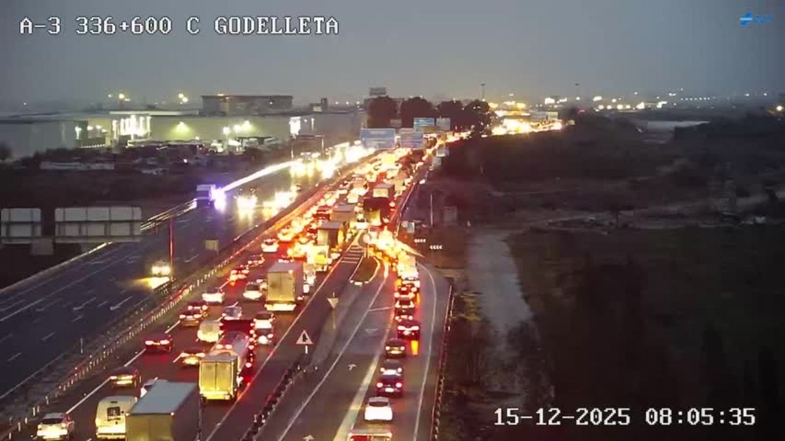 Gran embós este dilluns de matí en l'A-3 a l'altura de Godelleta