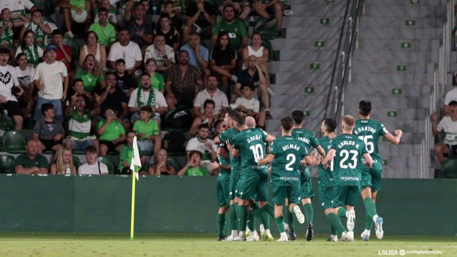 Els jugadors gallecs celebren el gol