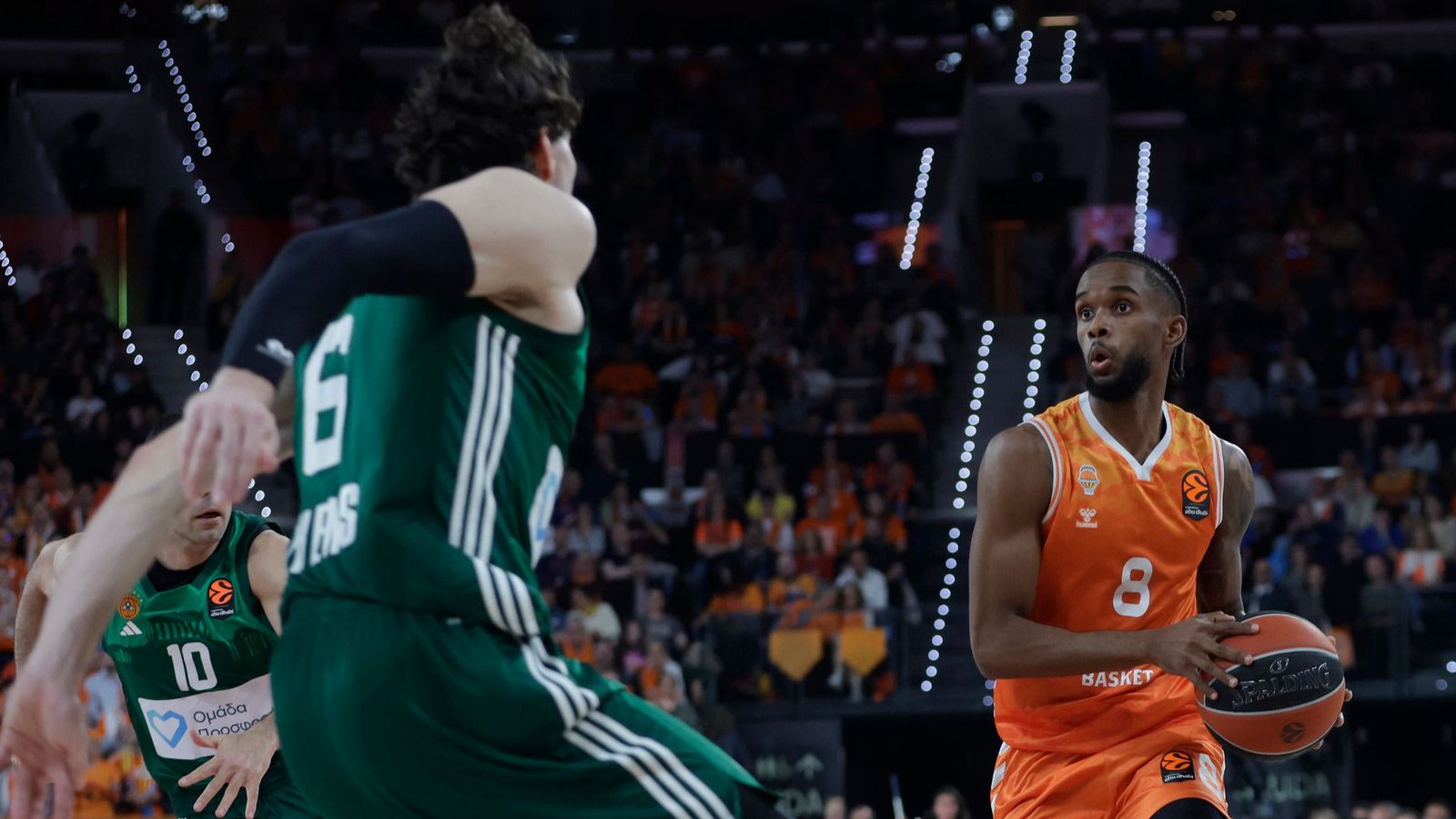 Jean Montero, en una acció del duel