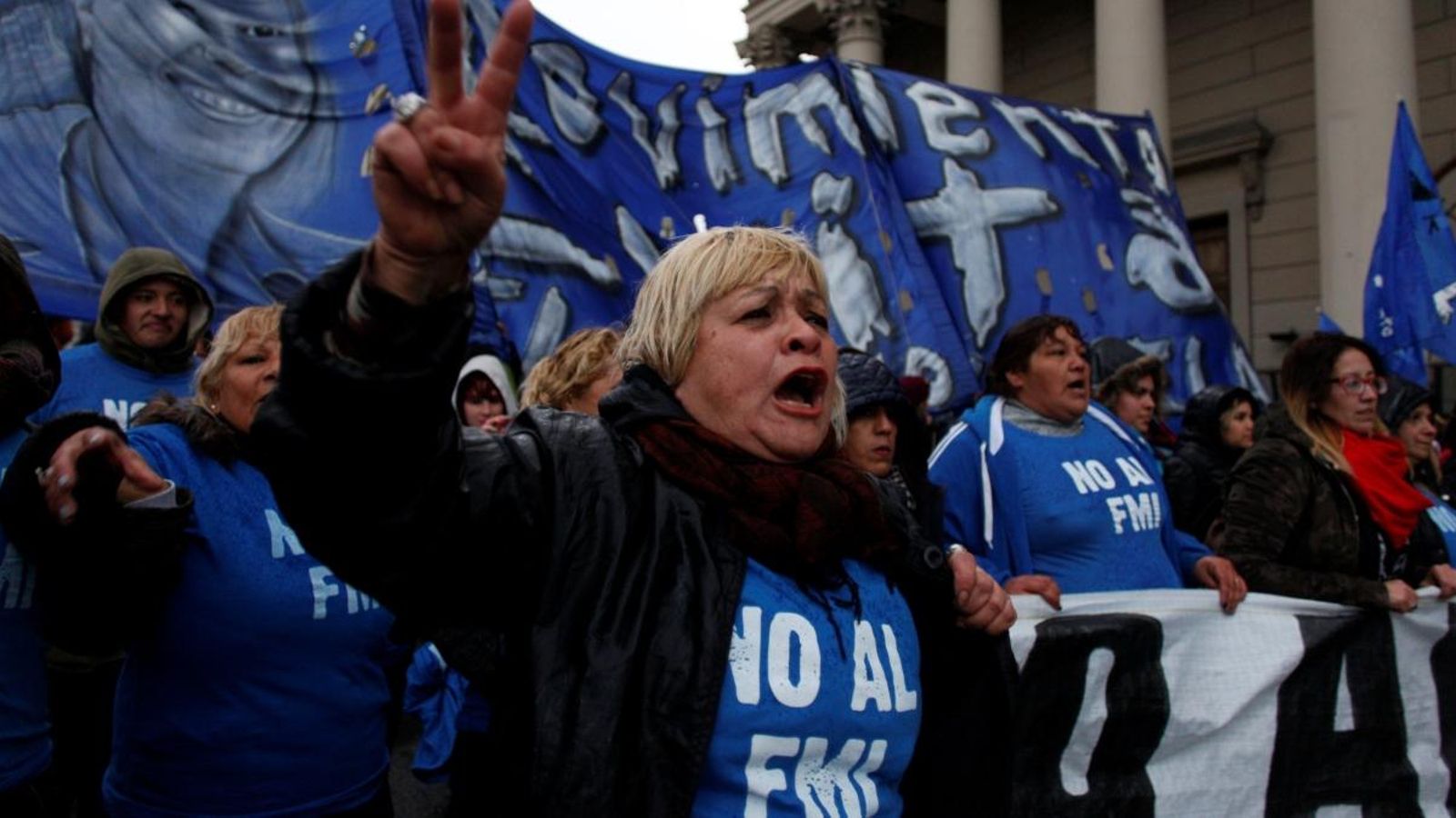 Ciutadans es manifesten a Buenos Aires contra les polítiques de l'FMI