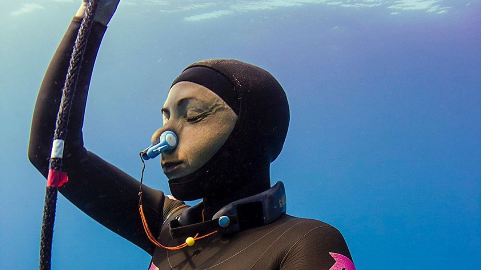 L'atleta d'Elx va arribar als 81 metres sense respirar en immersió lliure.