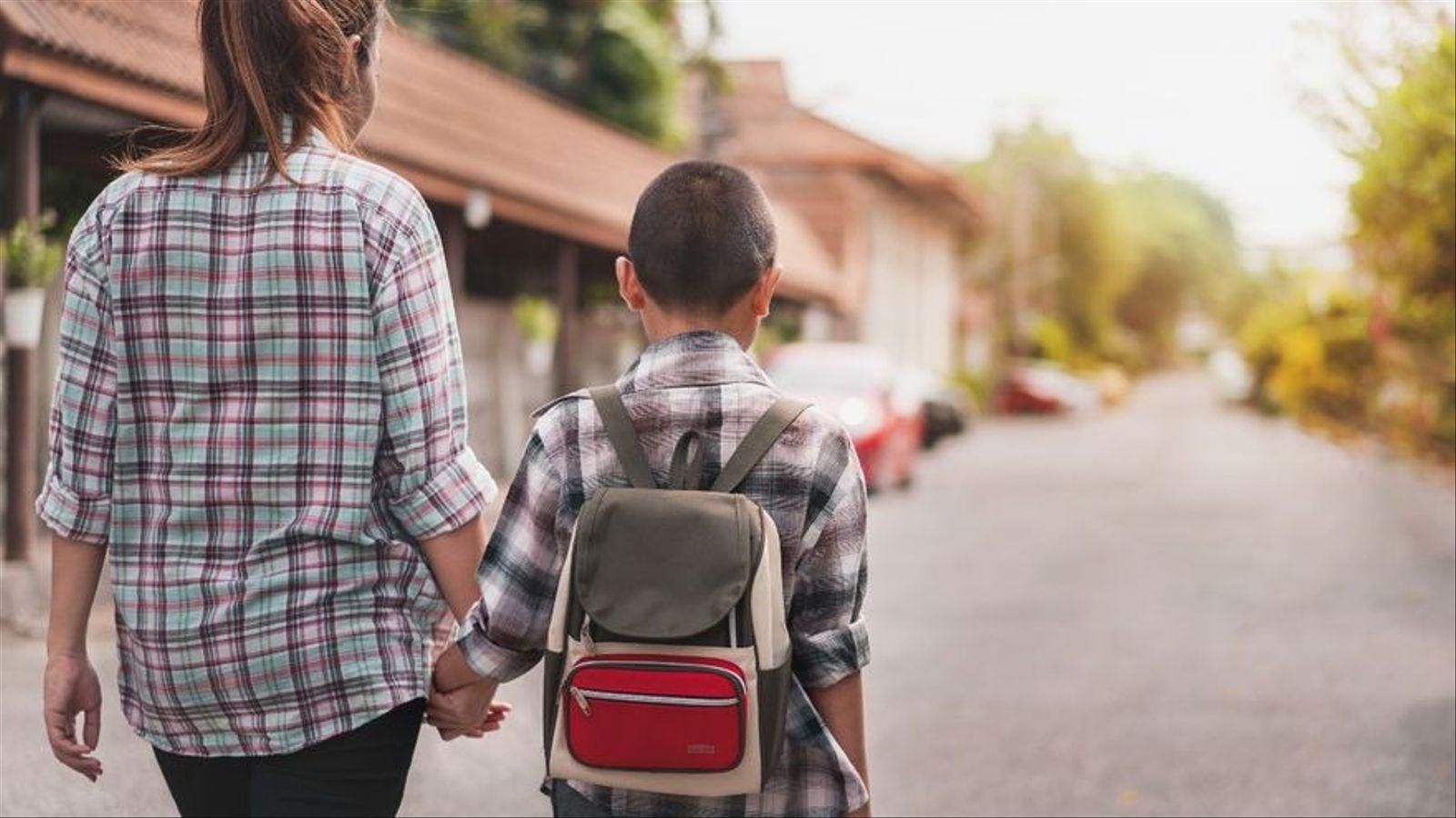 Un xiquet amb autisme, en una imatge d'arxiu / À Punt NTC