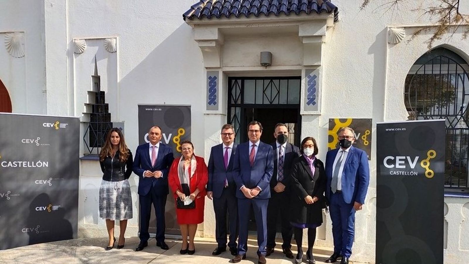 Garamendi ha inaugurat la seu de la CEV en l'emblemàtic edifici Moruno de PortCastelló