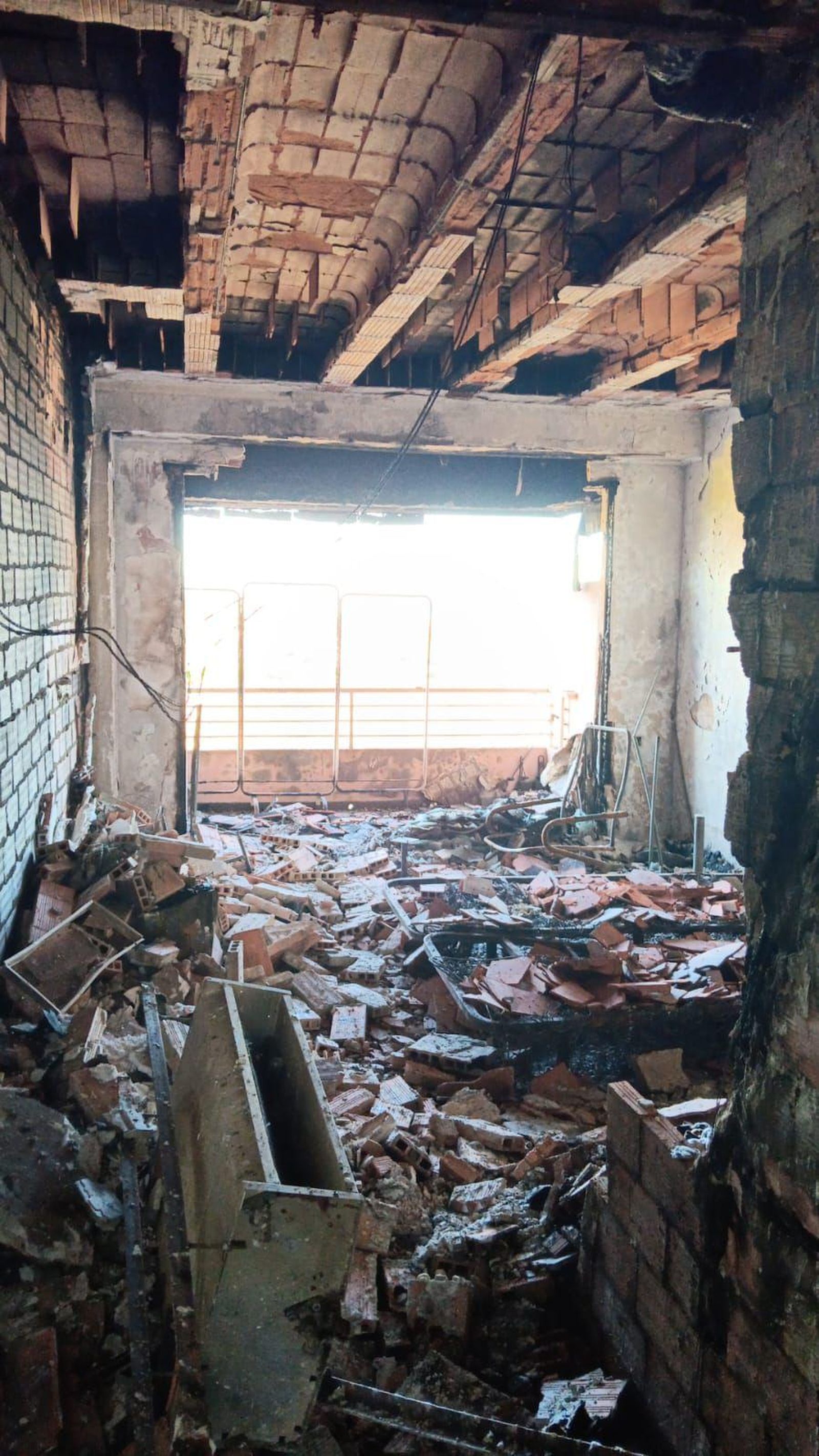 Una de les habitacions afectades pel foc