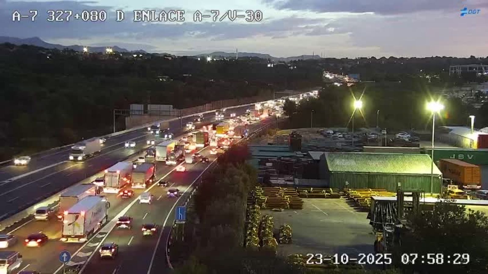 Trànsit dens este matí a l'A-7