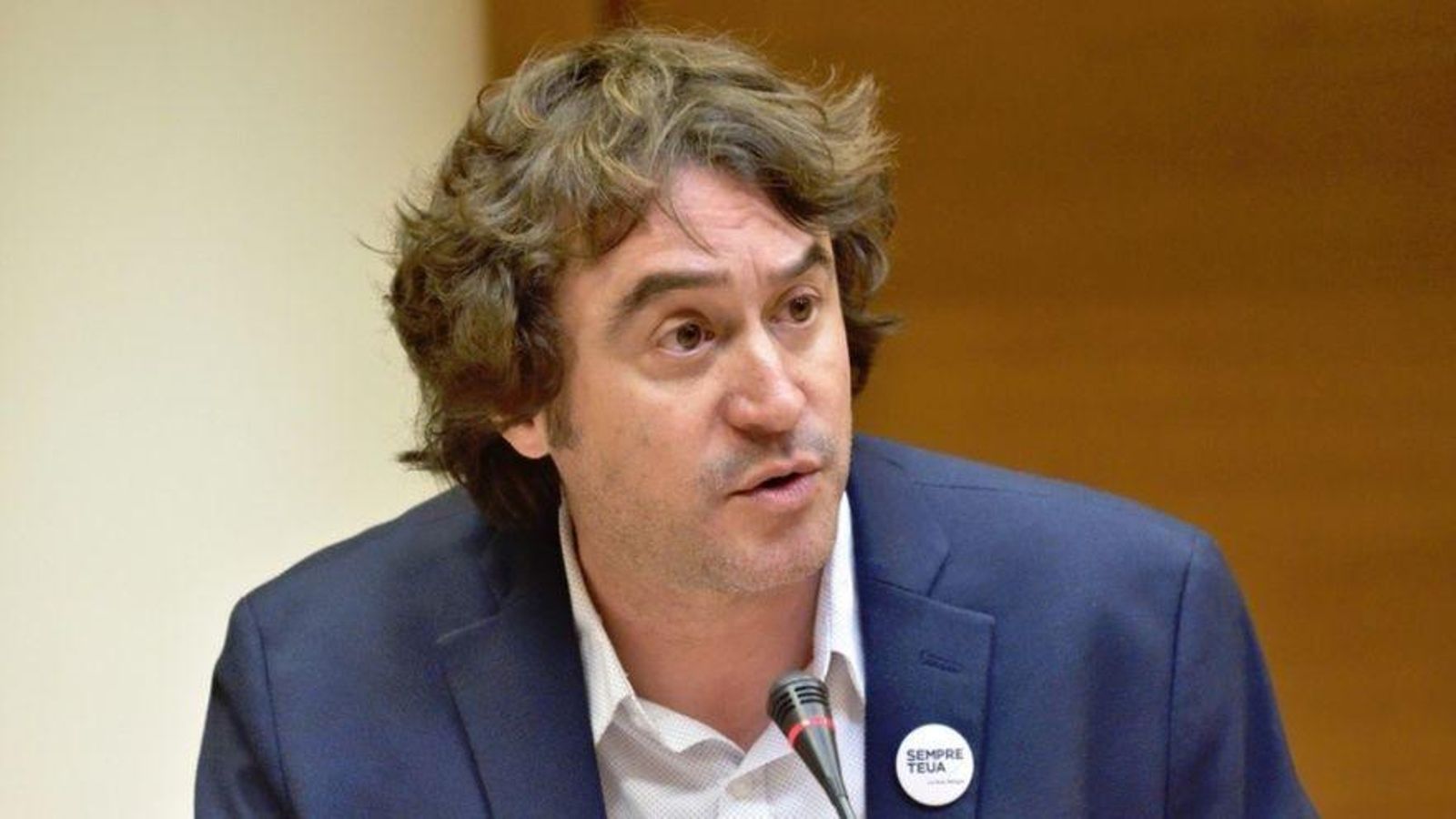 Rubén Trenzano durant una compareixença