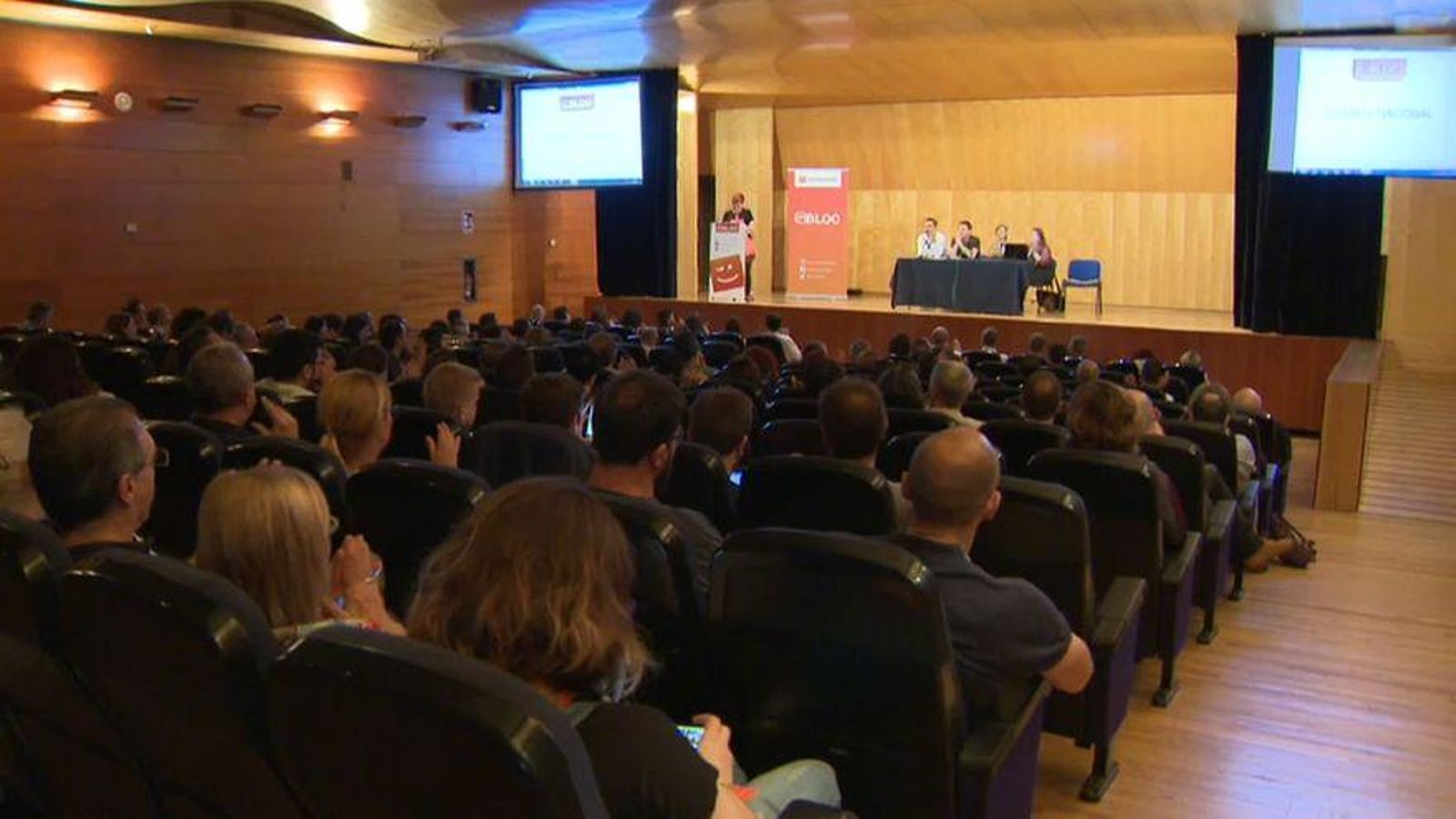 Imatge d'arxiu d'una reunió del Bloc-Compromís