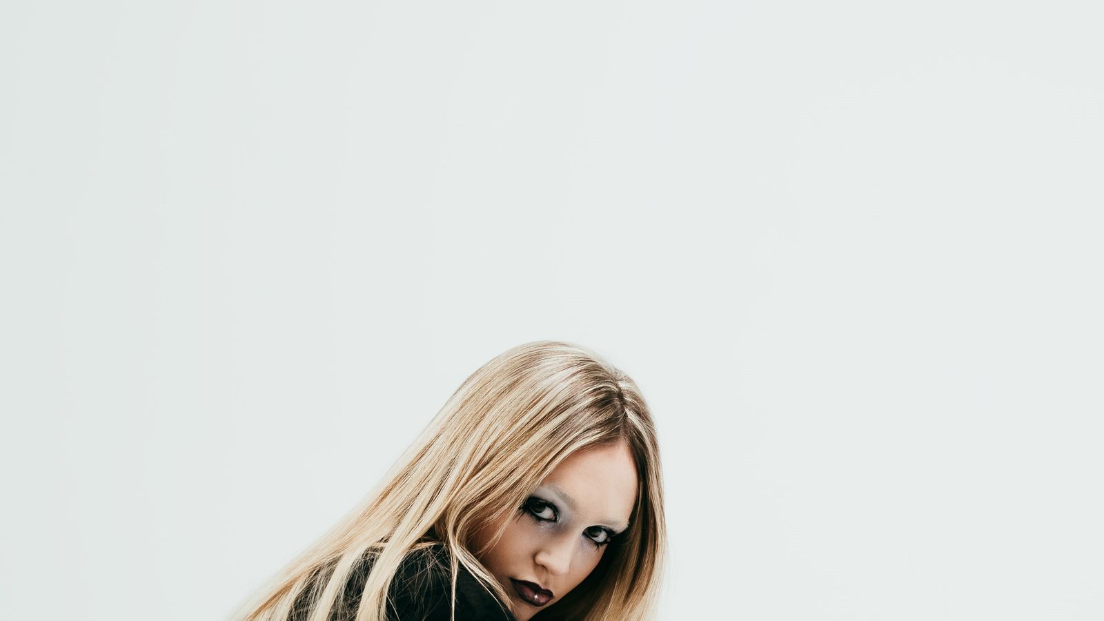 Abril Giner Ivars, cantant de Benissa