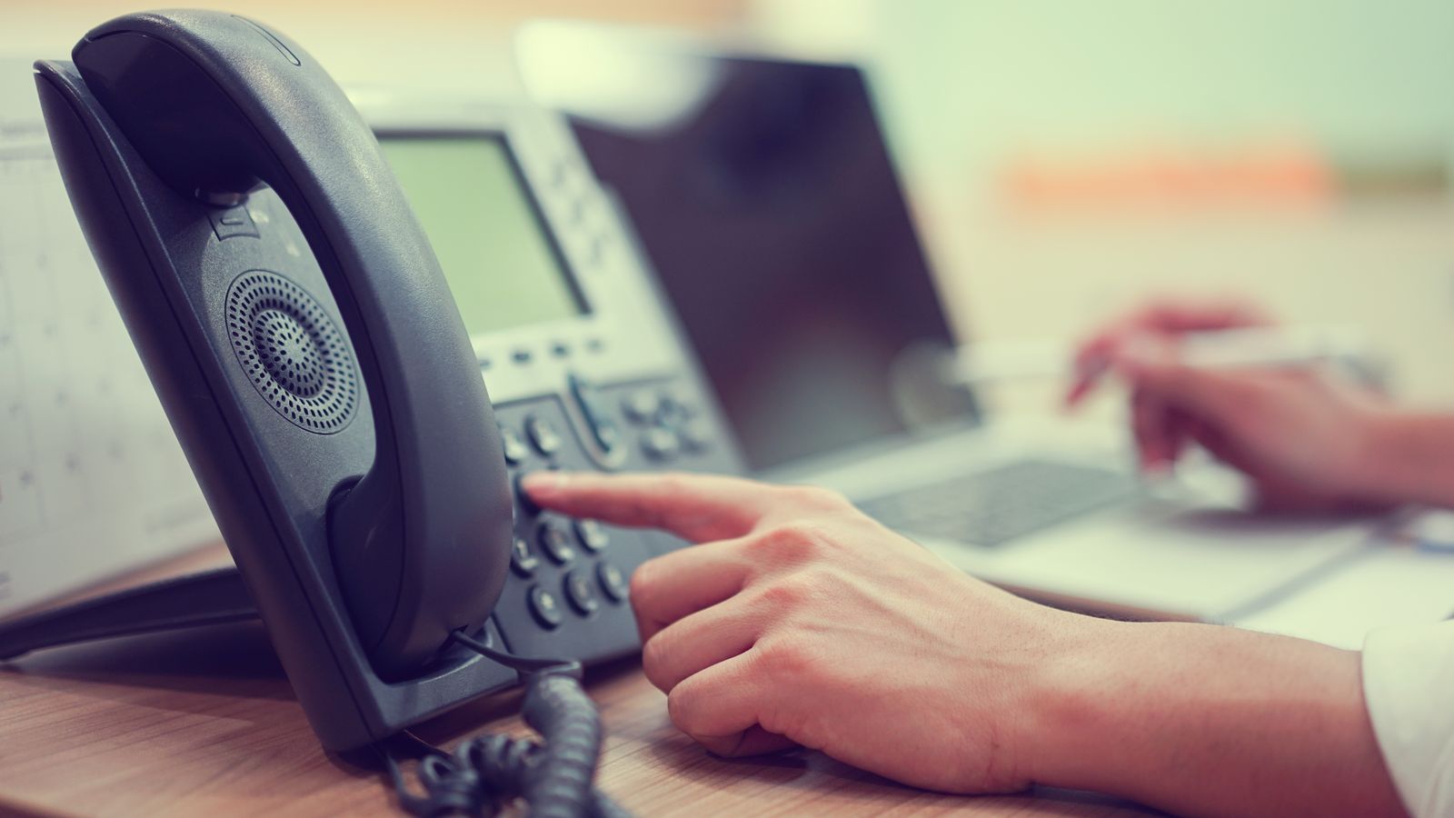 El 024 ha sumat en el seu primer any 1.347.403 minuts d'atenció