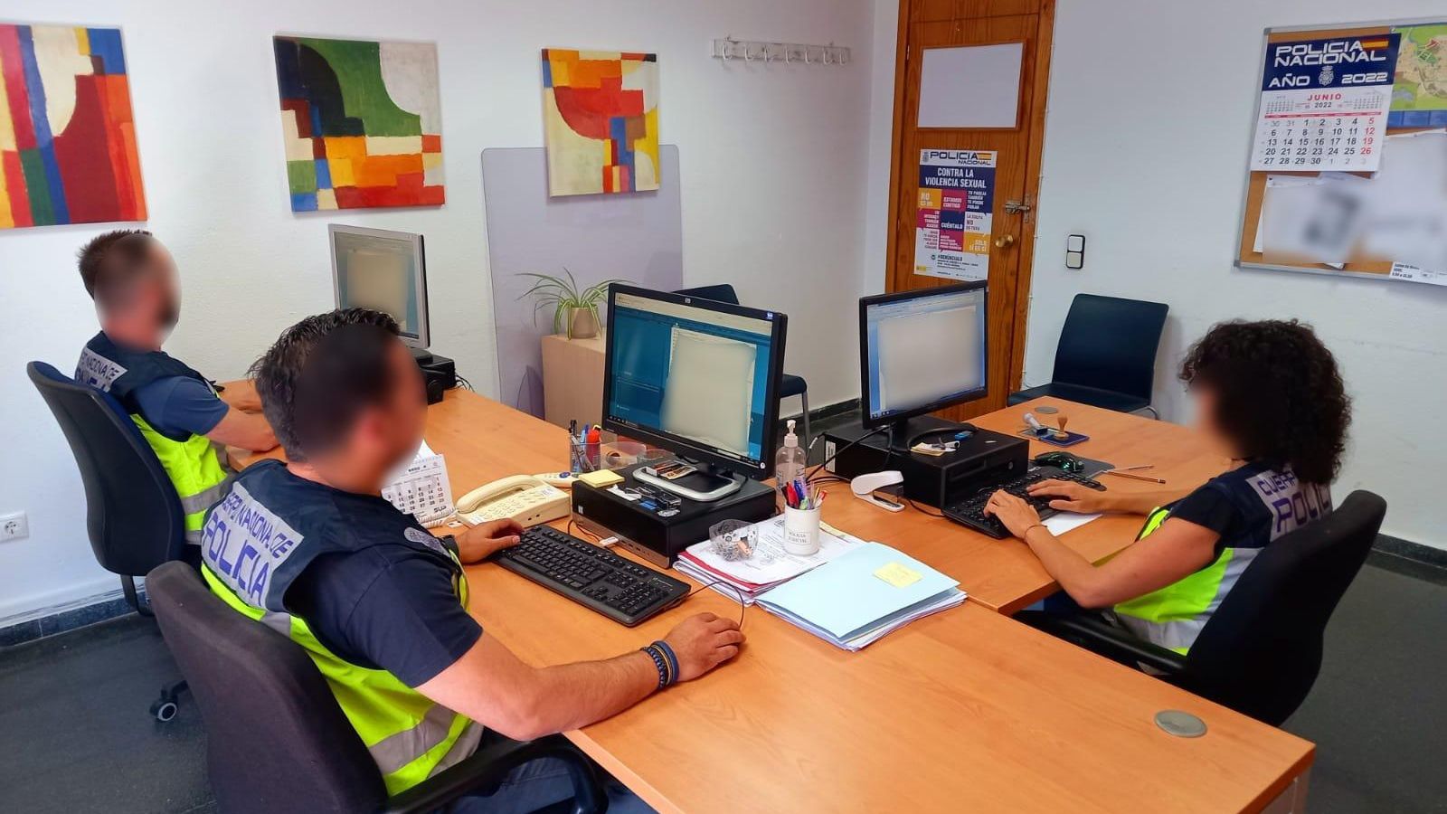 Efectius de la Unitat de Dona i Família de la Policia Nacional d'Elda-Petrer en una imatge d'arxiu