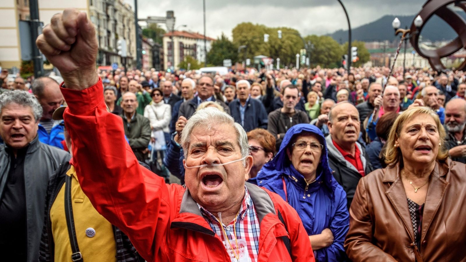 Els pensionistes biscains, que realitzen una concentració setmanal per unes pensions públiques dignes, el passat 8 d'octubre a Bilbao