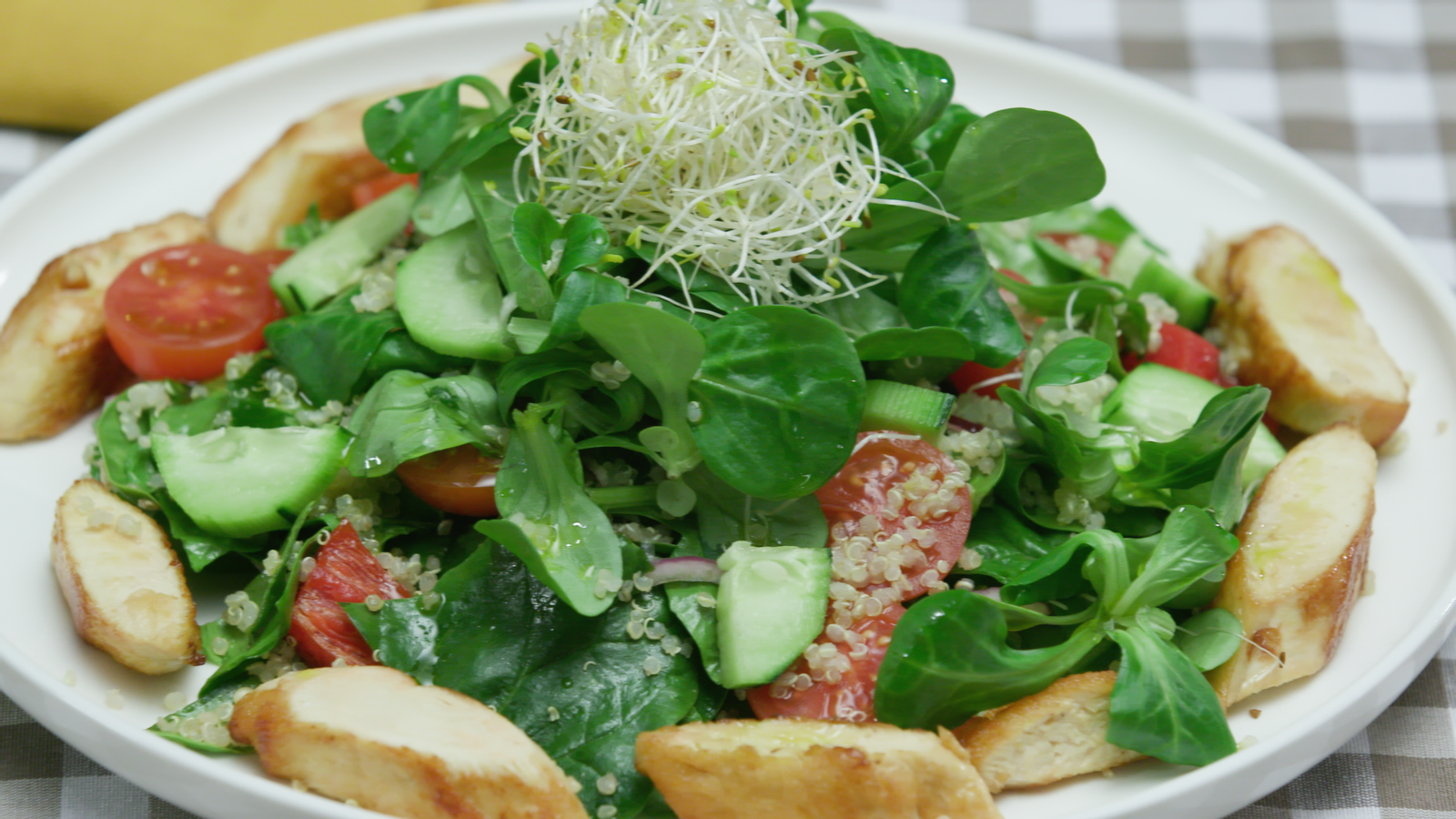 Ensalada de quinoa i pollastre