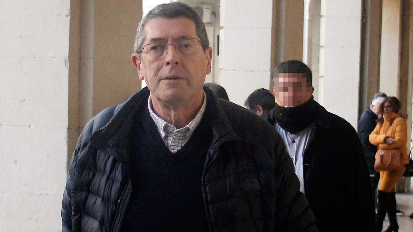 L'acusat Juan Cano, al jutjat d'Alacant per a assistir a la primera sessió del juí