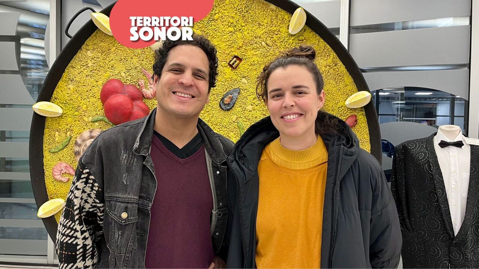 08.01.2025 | Alejandro y María Laura ens presenten la segona entrega de 'Dos hemisferios'