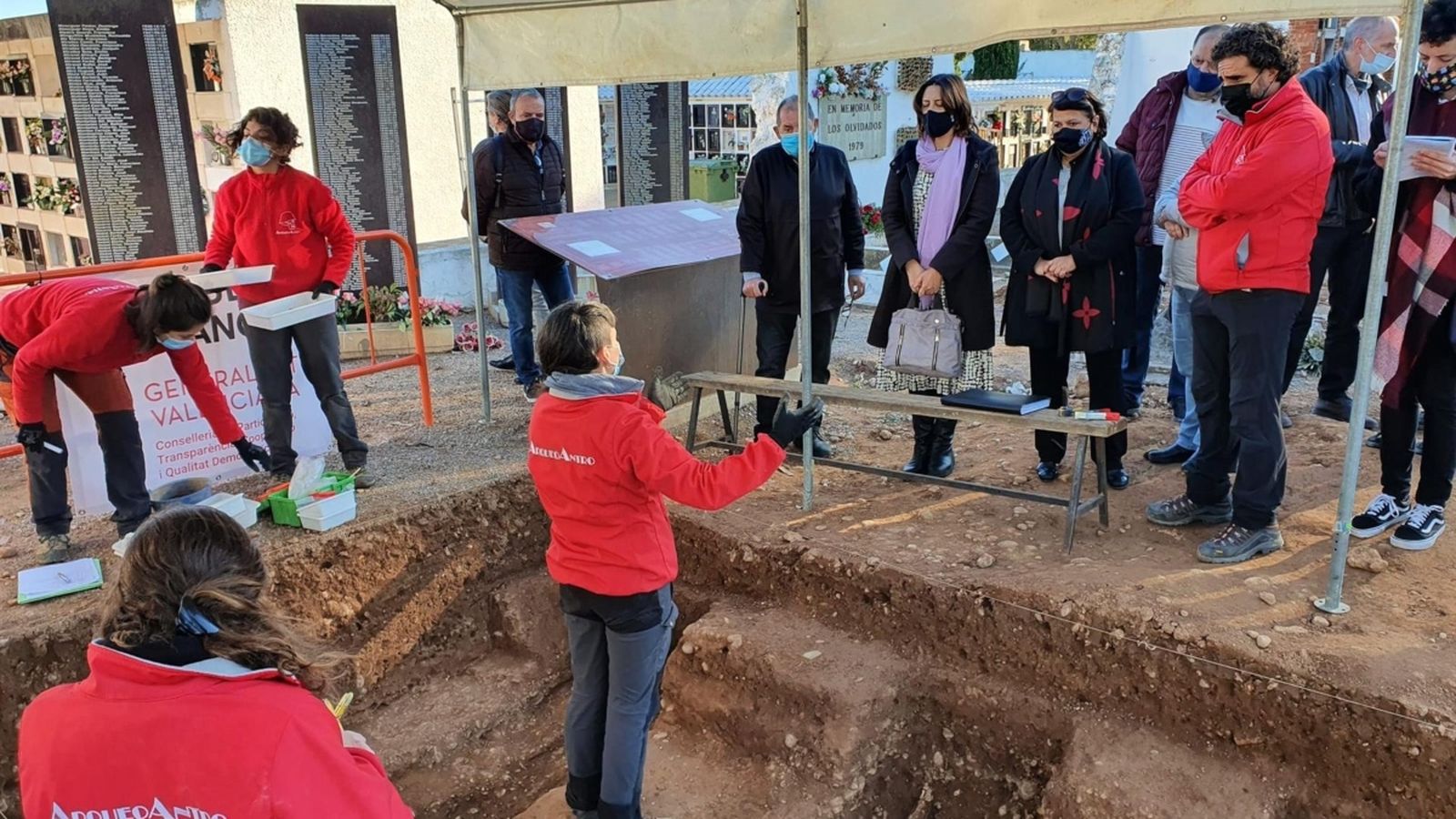 Treballs d'exhumació