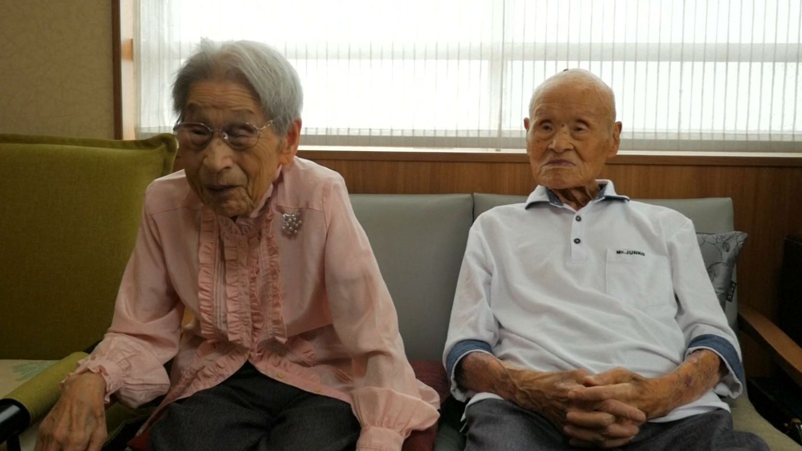 Miyako i Masao Matsumoto, de 100 i 108 anys respectivament, el matrimoni més longeu del món