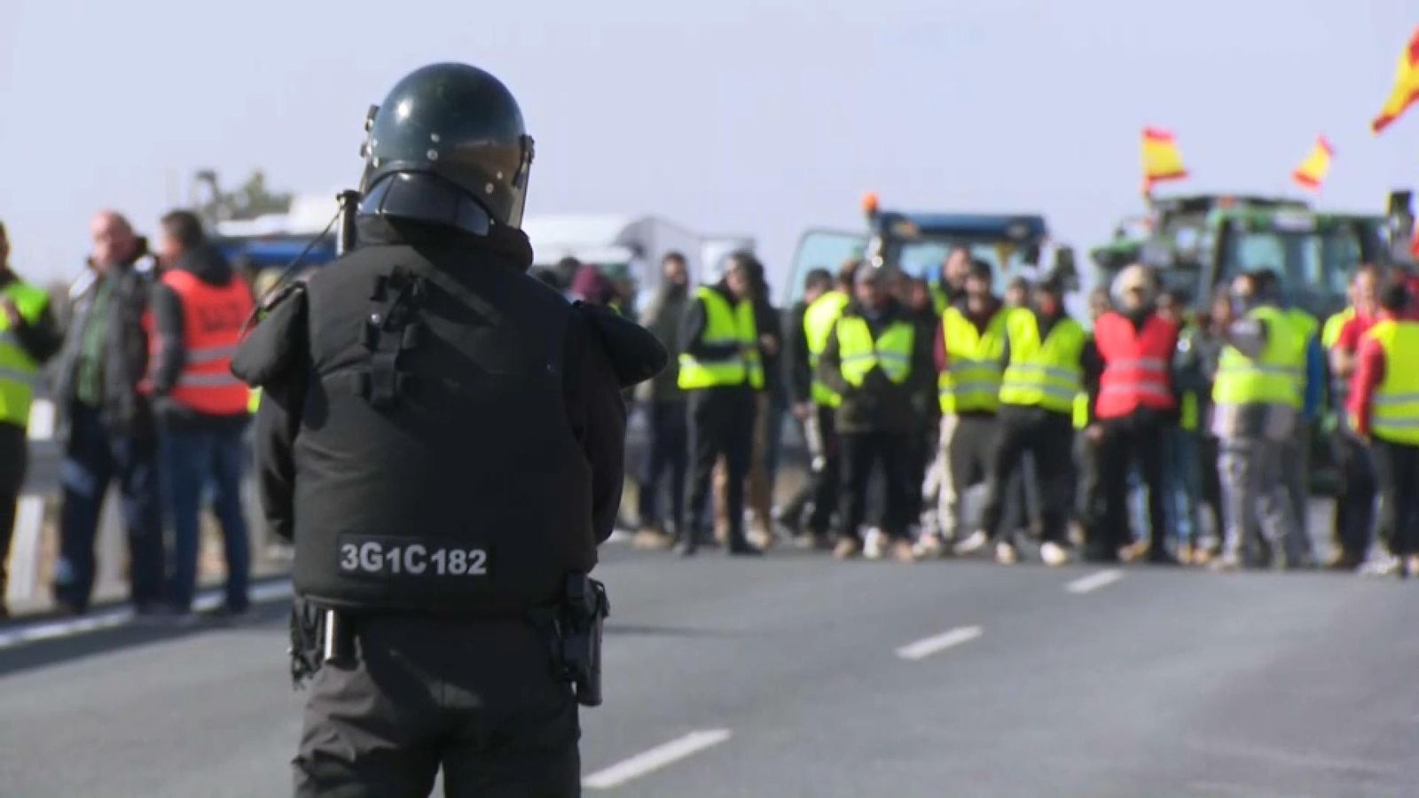Imatge de la protesta que ha tallat l'A3 a Utiel Imatge de la protesta que ha tallat l'A3 a Utiel