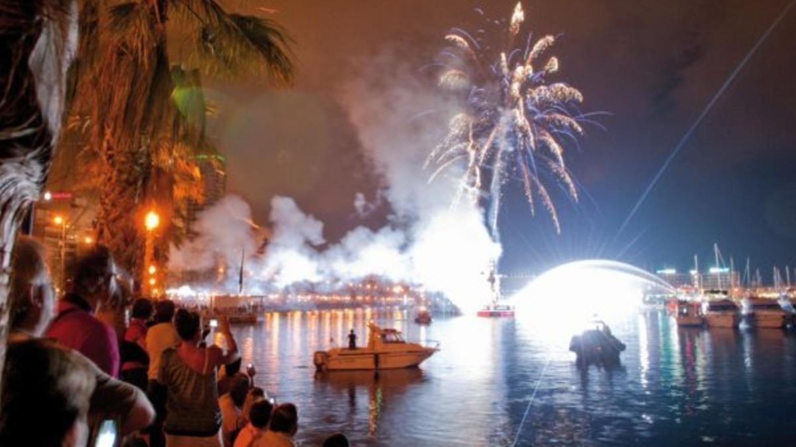 Alacant celebrarà l'arribada del nou any sense la tradicional palmera de focs artificials des del Benacantil