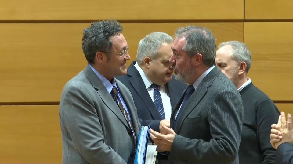 Processen el fiscal general per un presumpte delicte de revelació de secrets contra la parella d'Ayuso