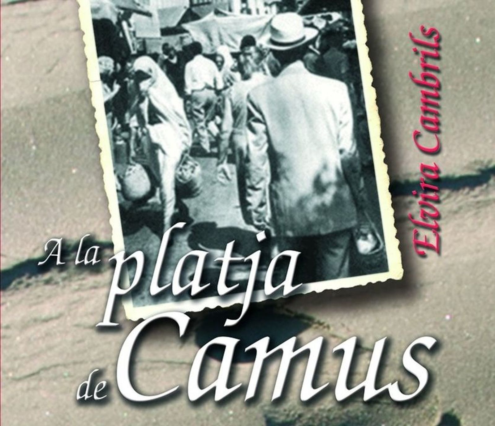 27.02.2019 | Elvira Cambrils presenta la novel·la 'A la platja de Camus'