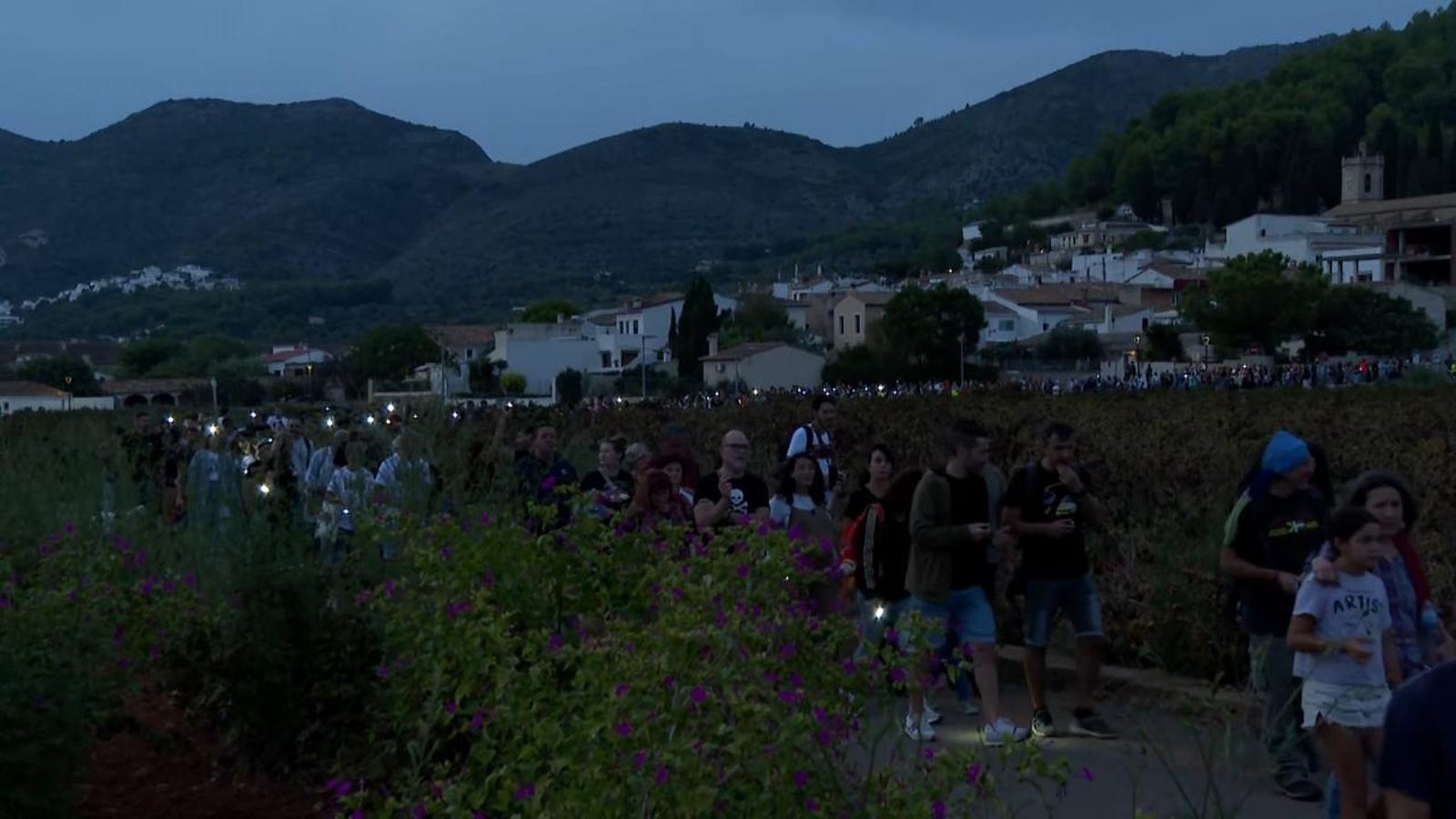 Protesta contra el PAI Medina, que preveu construir 488 xalets amb piscina