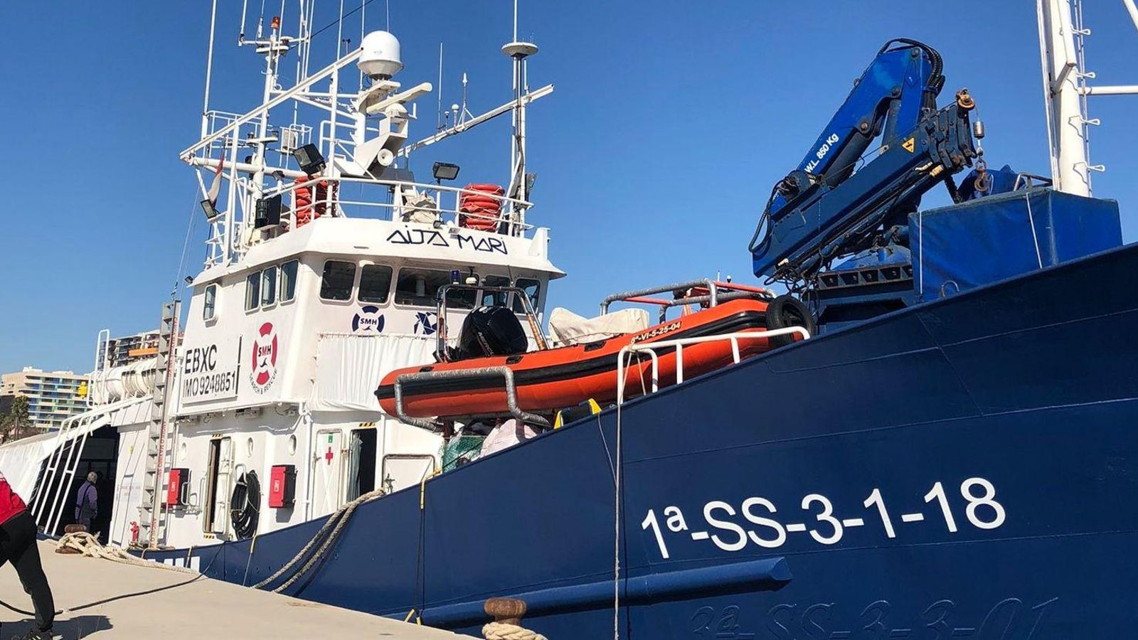 Vaixell Aita Mari al port de Vinaròs Vaixell Aita Mari al port de Vinaròs