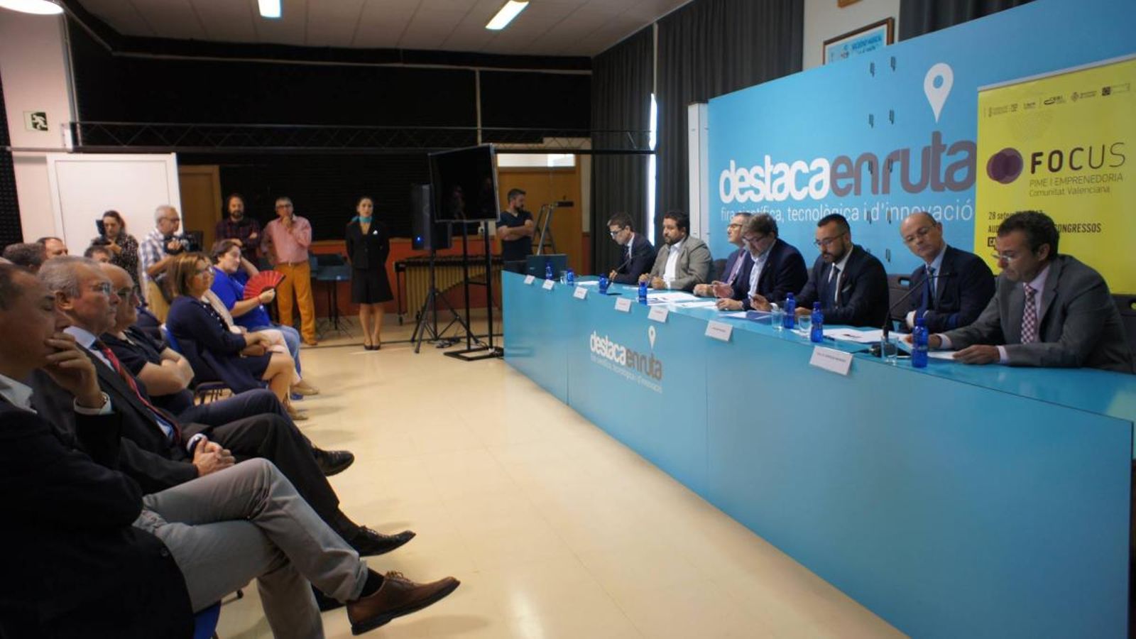 Destaca en Ruta fomenta la relació entre empresa i ciència a la Vall d'Uixó Destaca en Ruta fomenta la relació entre empresa i ciència a la Vall d\'Uixó