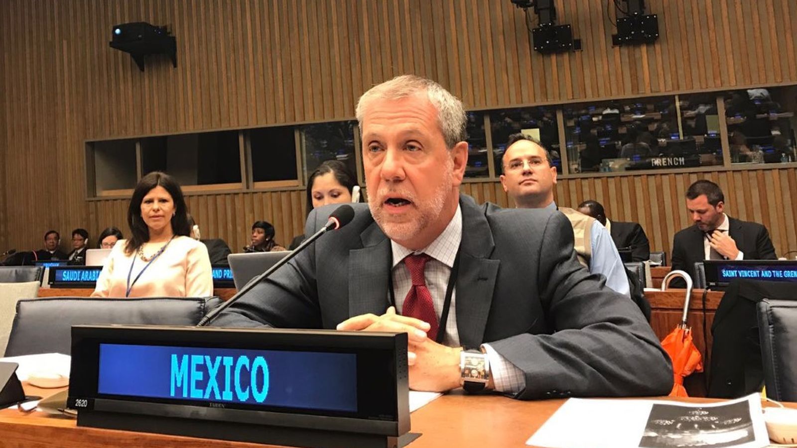 Imatge d'arxiu de Jorge Lomónaco, exercint d'ambaixador de Mèxic